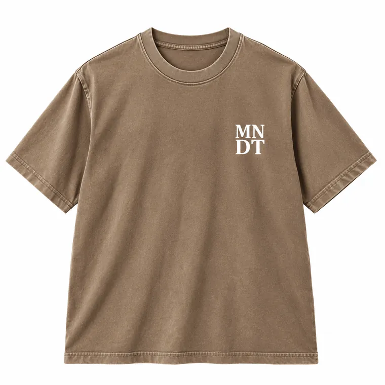 Mandate MNDT t-shirt in brown, front